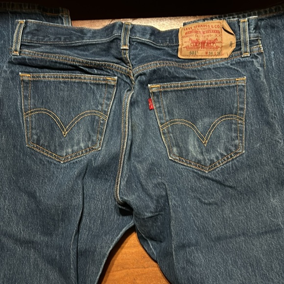 Levi's 501 straight leg button fly jeans - Picture 3 of 7